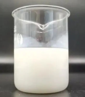 Flocculant Polyacrylamide Clear Liquid Flocculant পেশাদার জল চিকিত্সা রাসায়নিক